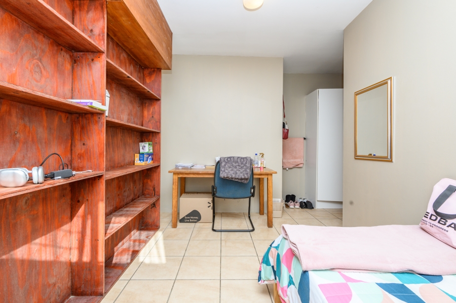15 Bedroom Property for Sale in Summerstrand Eastern Cape